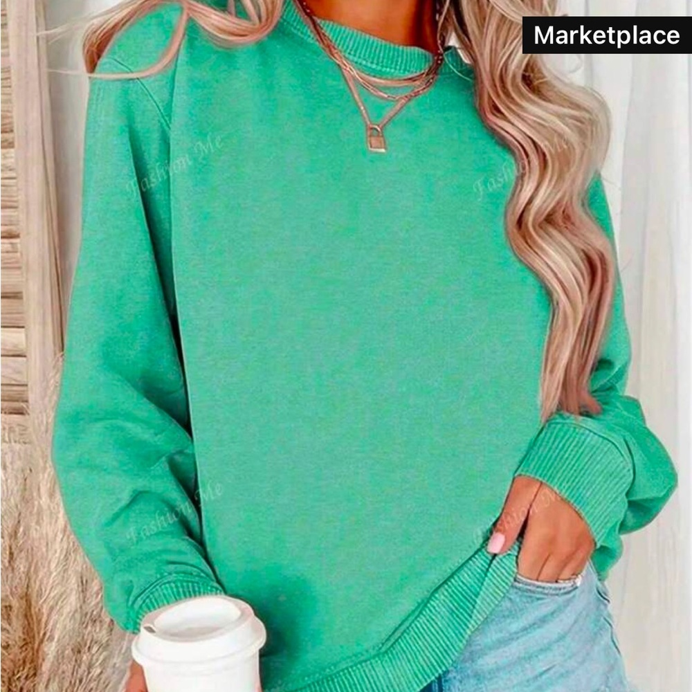 Long sleeve top. It’s comfy and true to size. It’s new